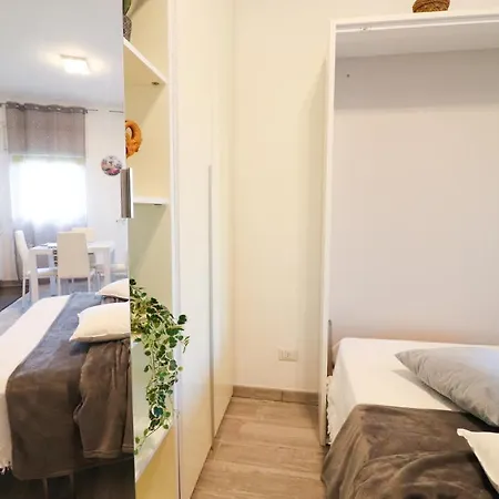 House Alba A With Balcony And Air Conditioning Otranto
